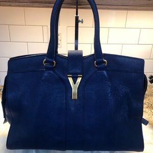 Yves Saint Laurent Blue handbag